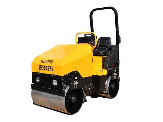 ISO Tandem Road Roller Máy Trọng lượng 1.5t Động cơ Diesel Bảo hành một năm 1.3-1.5ton