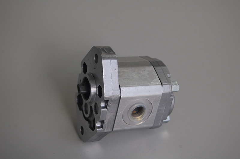 Bơm bánh răng thủy lực Marzocchi BHP2B0-D-8 cho tốc độ 500 - 3500 R / phút